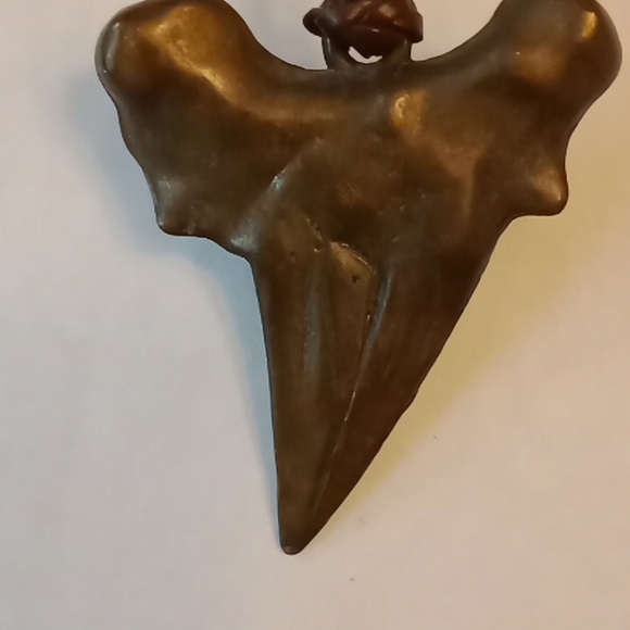 Brass sharks tooth Necklace #816 - Picture 3 of 6